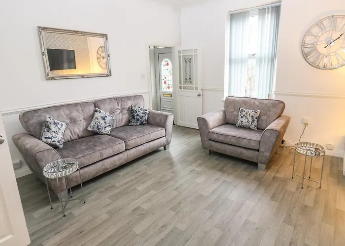 Chestnut Bradford (West Yorkshire)